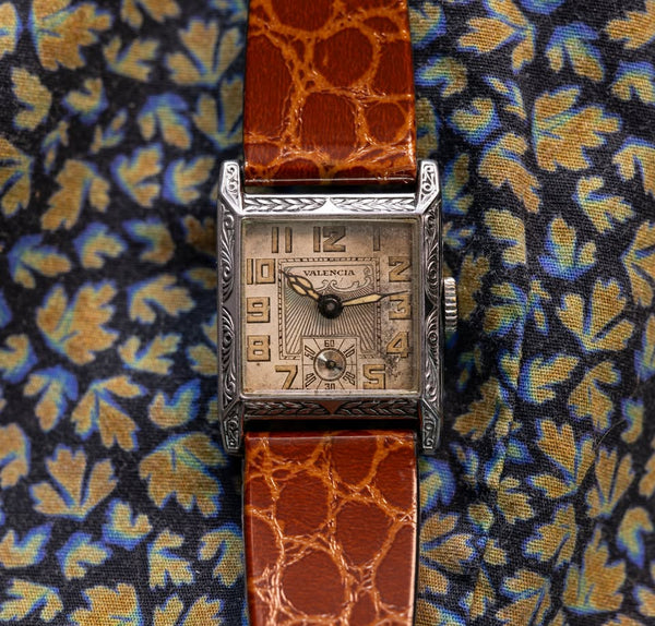 Valencia Art Deco Tank – 1928-1933 – Fully Engraved Case - Vintage Watch