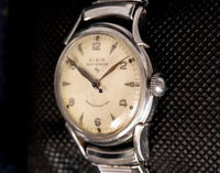 Elgin Shockmaster - Self-Winding - Hooded Lugs - Arrow Seconds - Circa 1950-1955