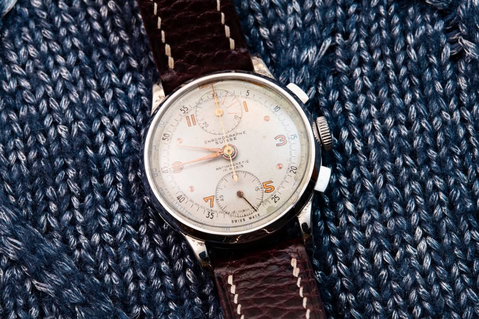 Chronographe Suisse - Venus 170 Chronograph - Gilt Cream Dial - Salmon/Copper Hands - Serviced - Circa 1940-1942