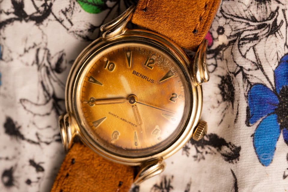 Benrus Shock-Absorber - WWII Era Military Style - Tropical Radium Dial - Circa 1942-1945