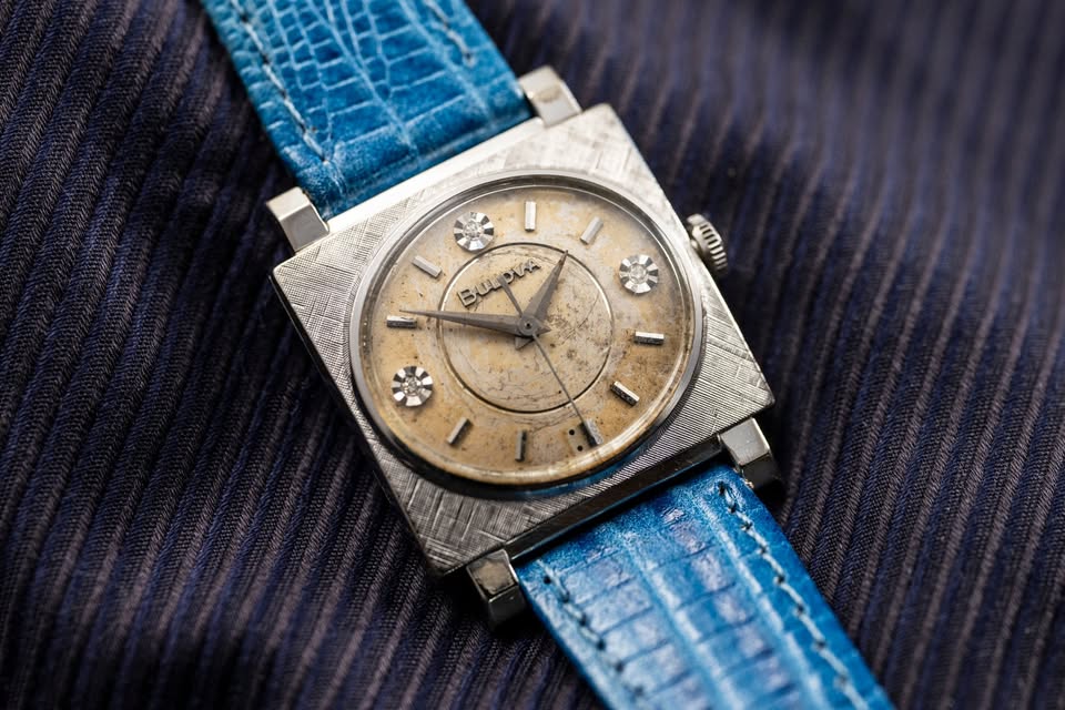 Bulova Tropical Diamond Dial - Guilloché Case - 1964