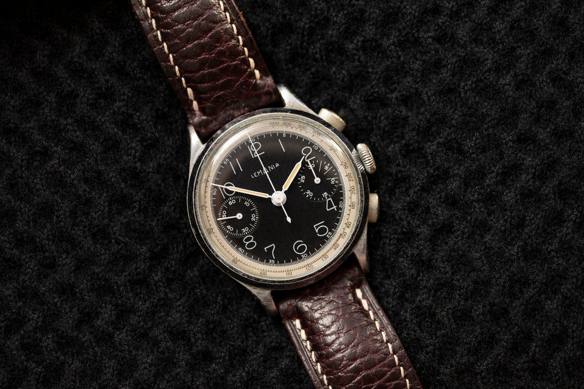 Lemania Calibre 15TL - Two-Register Chronograph - Black Dial - Tachymeter - Circa 1938-1942