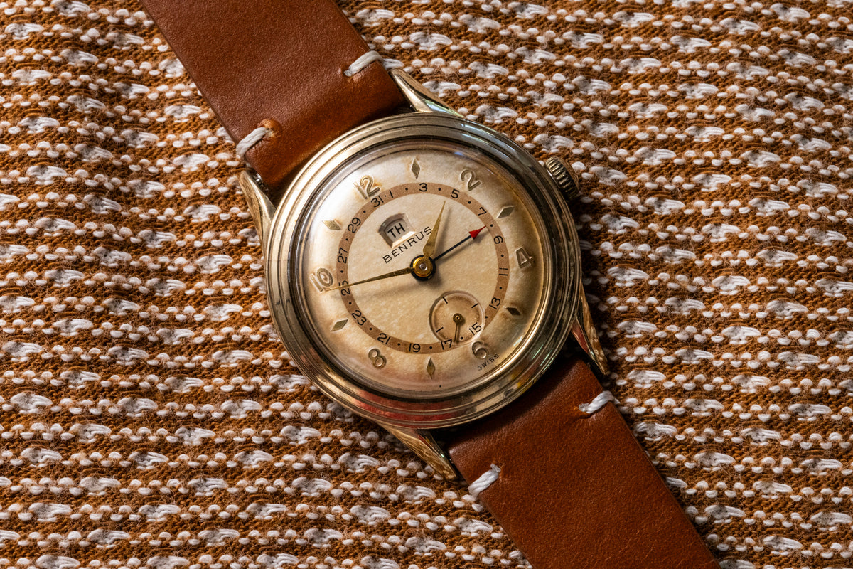Benrus Calendar - Early 1950s - Patented Pointer Date and Day Window - Sculpted Lugs - Cream Dial
