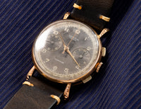 Universal Genève Compur - Pre-War First-Generation Chronograph - Solid Rose Gold - Hand-Engraved Lugs - 1930s