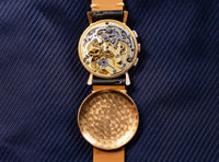 Universal Genève Compur - Pre-War First-Generation Chronograph - Solid Rose Gold - Hand-Engraved Lugs - 1930s