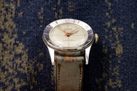 Hilton Skin Diver - Red Numeral Bezel - Crosshair Dial - 1950s