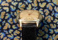 Benrus - Starburst Dial - Sculpted Lugs - Original Airline Box - Mid 1950s